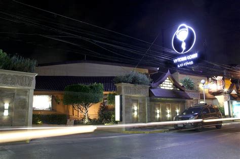 victoria court hotel philippines.